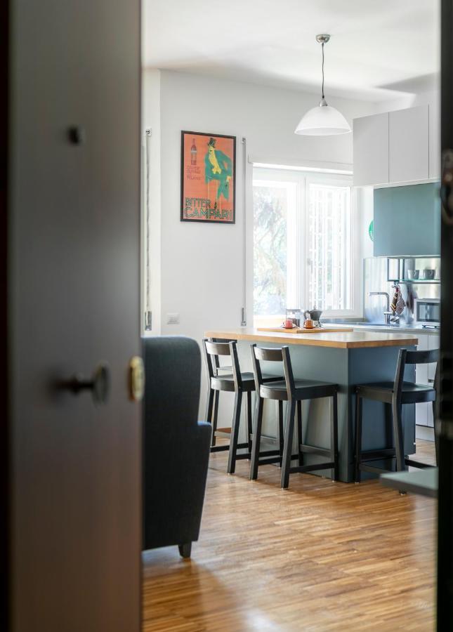 Lägenhet Cozy Flat 2 Bedrooms 2 Bathrooms With Balcony Rom