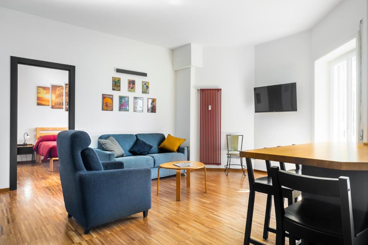 Cozy Flat 2 Bedrooms 2 Bathrooms With Balcony Lägenhet Rom