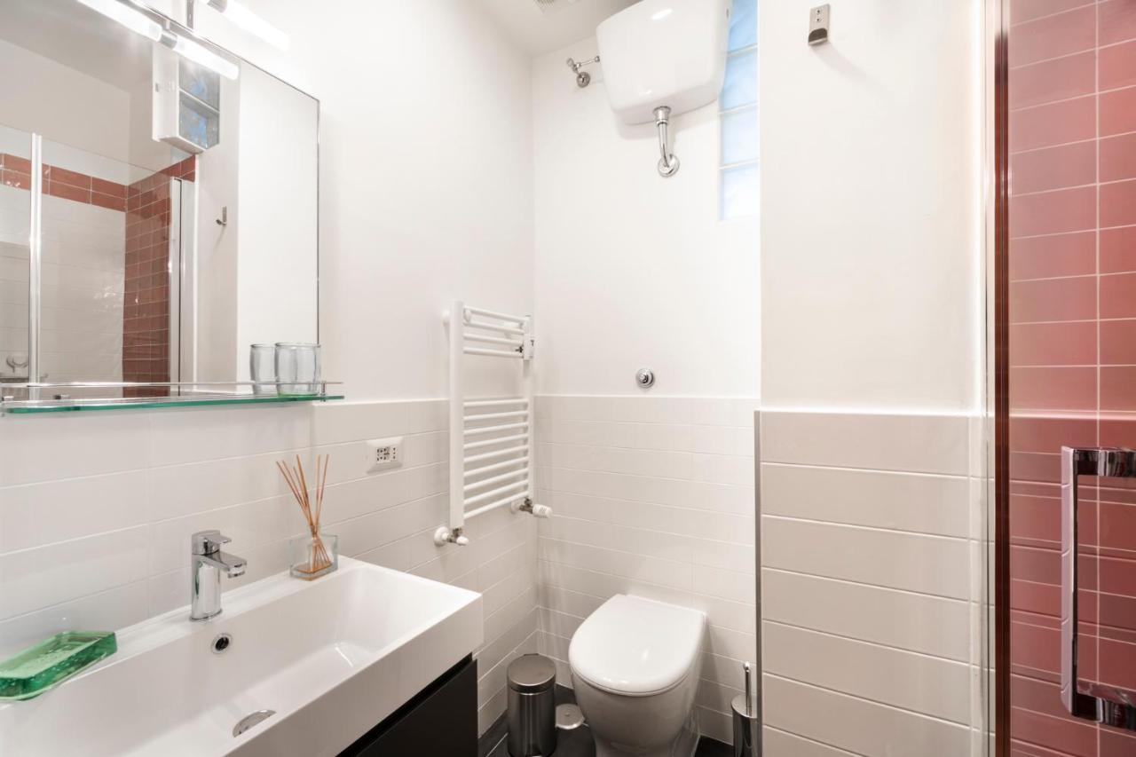 Cozy Flat 2 Bedrooms 2 Bathrooms With Balcony Lägenhet